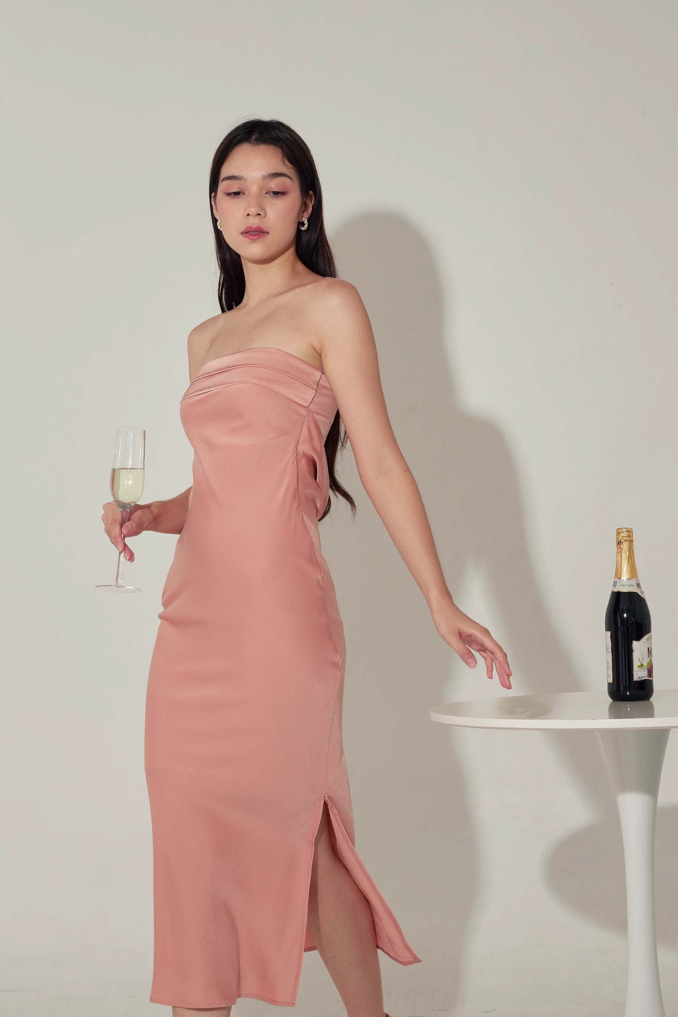 Lily Satin Midi (Coral)